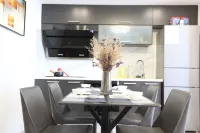 Luxury Shangju·LOFT Constellation Apartment (Shantou Station)
