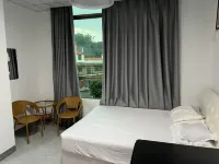 Zhichungui Hot Springs Homestay Hotel a Luhe