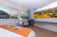 Huazhizhu Industrial Hotel