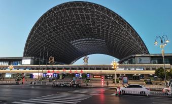 Ni Hao Hotel (Yantai Railway Station)