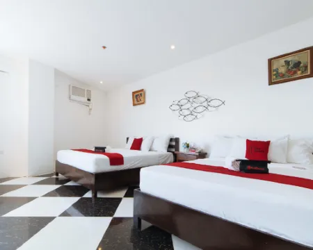 RedDoorz Plus @ San Roque Roxas City Ξενοδοχεία στην πόλη Capiz