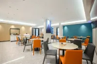 City Comfort Inn Hotel (Wuzhou Cenxi Mingdu New City) - breakfast