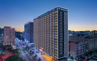Vienna International Hotel (Dongguan Songshan Lake Huawei Tuanbowa Branch) Hotel in zona Tianhong Business Institute