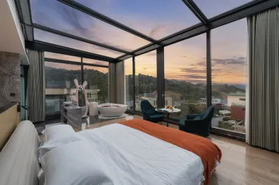 Rong she you ran Shu Hotel in zona Guanyintan