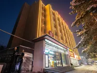 尚客優悦酒店（烏魯木齊小西溝地鐵站店） 鄰近新疆古生態園汗血馬基地的酒店