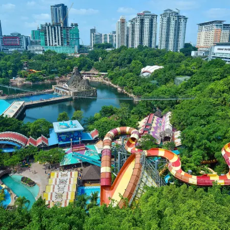 GG Hotel Bandar Sunway Отели рядом с достопримечательностью «Тематический парк Sunway Lagoon»