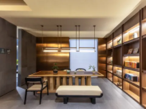 Atour Hotel Jiashan Luoxing Central Garden Hotels in Jiashan