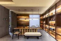 Atour Hotel Jiashan Luoxing Central Garden