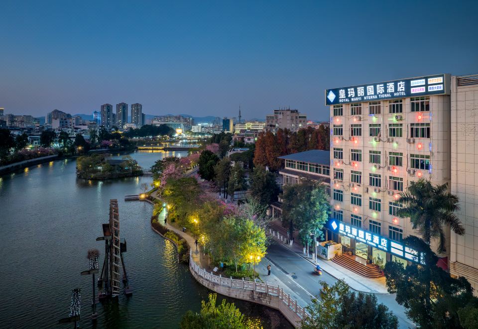 hotel overview picture