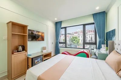 Cozrum - Love Hotel Trần Thị Nghỉ Các khách sạn gần Bách Hóa Thành Điệp
