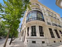 Palacio Gran Vía, a Royal Hideaway Hotel Hotels near La Madraza