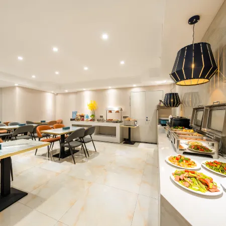 LANOU Hotel (Lianyungang Donghai Anfeng Town)