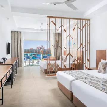 Albatros Makadi Resort - 24 HRS All Inclusive