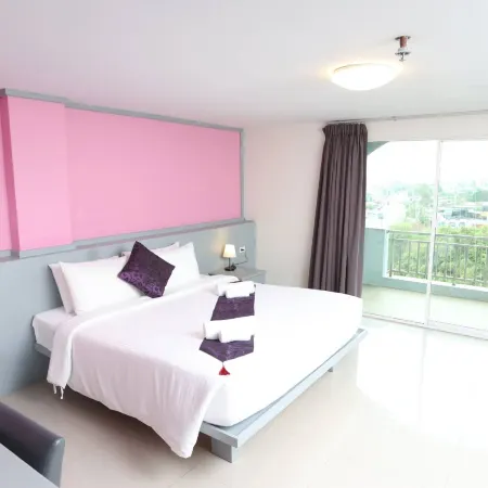 Convenient Grand Plus Hotel Suvarnabhumi