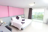 Convenient Grand Plus Hotel Suvarnabhumi Hôtels à : Bang Sao Thong