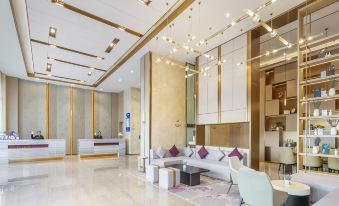 Lavande Hotel Yongxiu County Government Cultural and Art Center Branch
