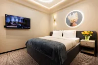 Helen Hotel Peter the Great Botanical Garden 주변 호텔