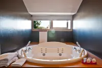 Hotel Ripa Roma - Parvekkeita