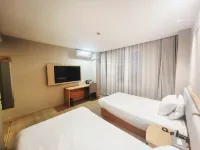 Home Inn Huayi Hotel(Hengyang City,Yanfeng District,Homestay Culture Square Store - 2-Star