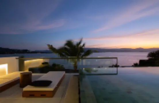 Muscat 3-Bedroom Villa with Beach Access