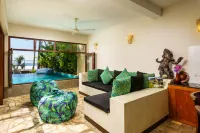 Chillax Villas Hotels in Kamburugamuwa