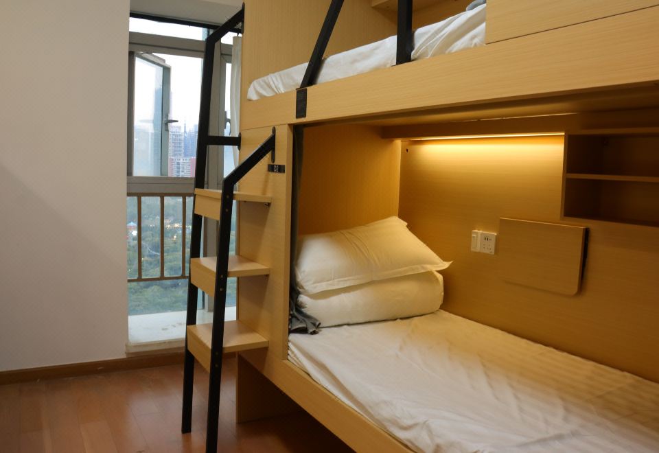 2. 비거러스 유스 ..