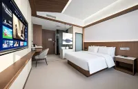 Yaju Hotel - Esports
