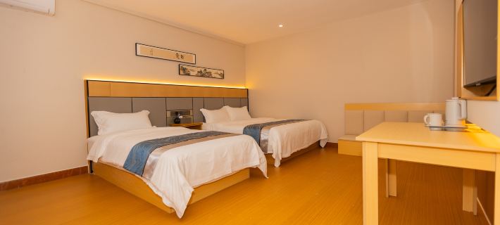 Pai Hotel (Chengde Weichang Branch) Hotels in Weichang