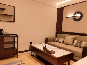 Xinzhou Shixi Grand Hotel (Xinzhou West Station)