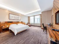 Triumphal Gate Holiday Hotel (Toketo No.1 Middle School) Hotels in Togtoh County