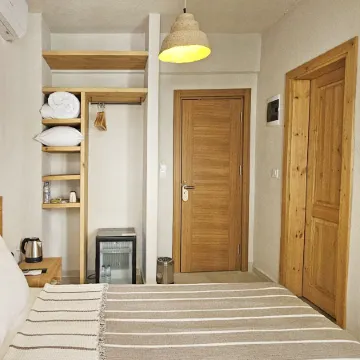 Nephos Hotel Отели рядом с достопримечательностью «Сиде»