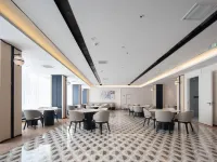 LANOU INTERNATIONAL Hotel (Nanyang Zhenping Station Shifosi Jade Carving) فنادق في جَن بينغ