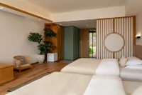 Jadeer · Lugu Lake Collection ｜Blue Glass Manor Lakeside Resort Hotels in Ninglang