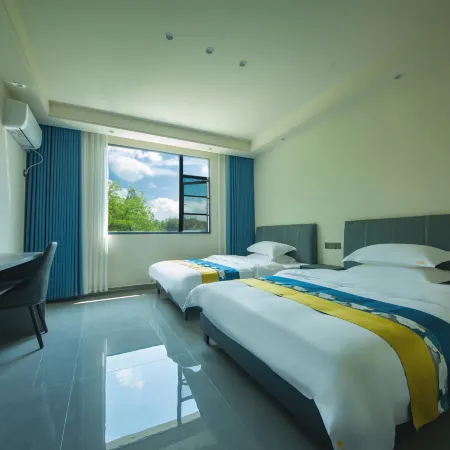 Zhiyun Homestay Hotel