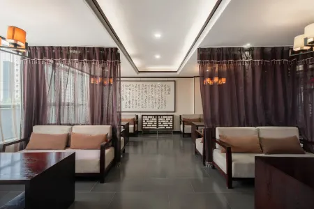 Qinlong Kaitian Hotel