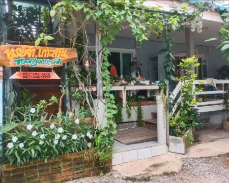 トーンジャ コーラン ラン島のホテル