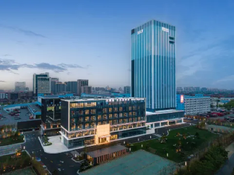 MEHOOD ELEGANT HOTEL Hotels near Eastern Snake Park