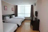 ZhengHong  Hotel