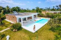 Ycona Luxury Resort - Pools