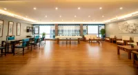 Qiongtai Hotel