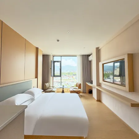 Chenzi Hotel (Baoshan Passenger Station Branch)