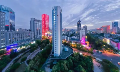 Lis Future Hotel (Huaihe Road Pedestrian Street) Hotels near Hefei Railway Station