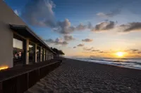 Beidaihe Beach Sunrise Hotel