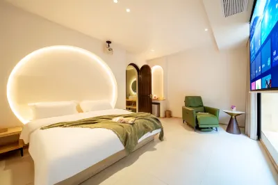 The Forest & R hotel Hotels in Yining