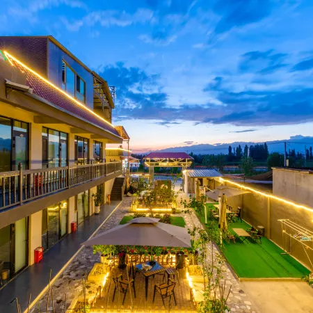 Huocheng Jianglanyuan · Xunfeng Slow Travel Homestay