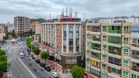 Lufeng Dajiale Hotel (Xuanwu Mountain) Các khách sạn gần Bixia Cave