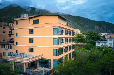 Jianyin - Blessed Residence Отели в г. Сиаоцзинь