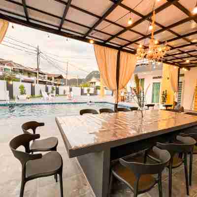 Fairy 2 Pool Villa 22 Pax Karaoke & Huge Event Space Fitness & Recreational Facilities