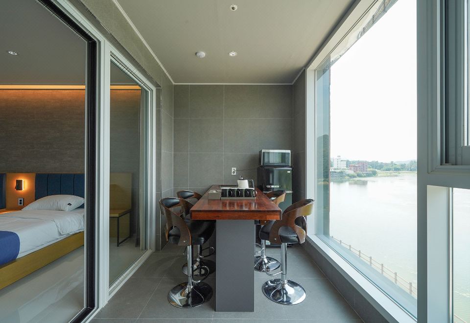 Hotel Opus Thumbnail 3