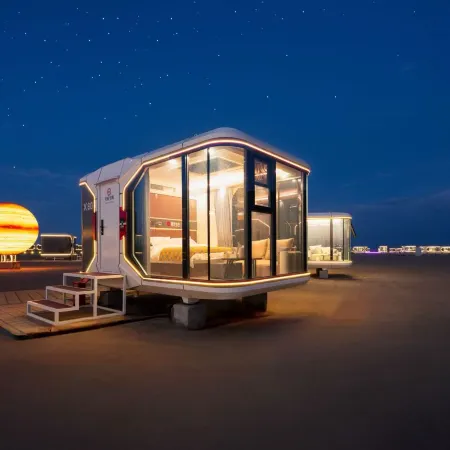 Xingjian Yadan Future City Luxury Camp Hotel